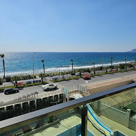 Tower Luxury 5 этаж Apartmán Alanya