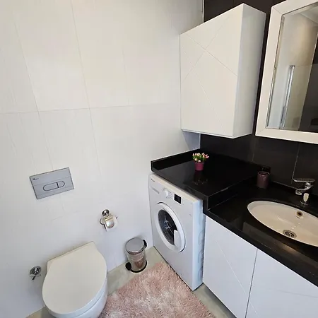 Lejlighed Tower Luxury 5 этаж *